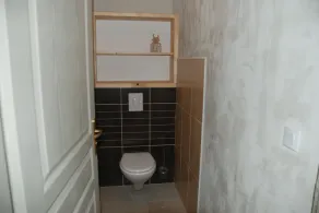 Haut-jura traditionel gård ved foden af skråningerne af 'La Serra' - Image 4