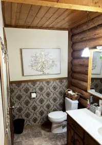 Rustic Log Cabin - Nestled in the trees perfect for privacy. A retreat awaits :) - Image 2
