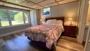 Secluded Stoney Lake Retreat: Your Private Paradise - Image 4