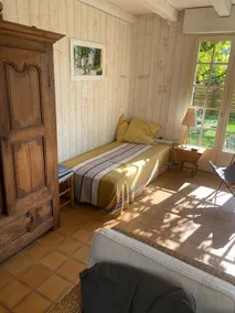 Maison de caractere avec jardin fruitier - Image 3