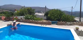 Apartment with swimming pool and beaches 8 mns away - Image 4