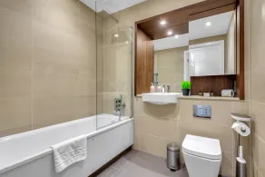 Modern 01 & 02 Bed Apartment in Canary Wharf - Image 3