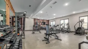 Landing Apartments - The Henry - Image 4