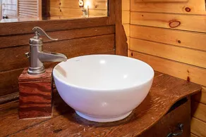 The Lodge at Oak Haven Farms - Cabin Outside of Nashville - Image 5
