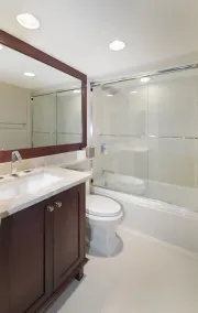 Récemment rénové 10e Condo étage avec Striking Golfe Vues panoramiques! - Image 5