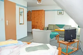 11 Doppelzimmer im OG - DEB 006 Pension Seeperle - Image 5