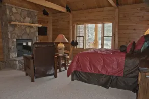 Large Family Home with Acreage in Beautiful Animas Valley [CO Lic. 02872172-000] - Image 5