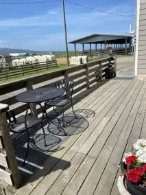 1887 large Ferndale Farmhouse with amazing views! Completely updated. - Image 4