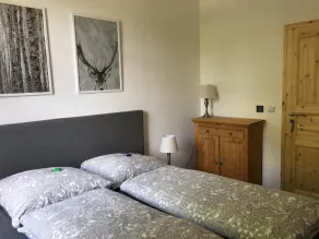 Family apartment with a large balcony overlooking the garden - Image 5