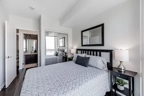 Elegant Downtown Oasis with City and Lake Views Plus Parking! - Image 4
