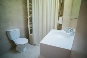 MyroAndrou Hotel Apartments - Image 4