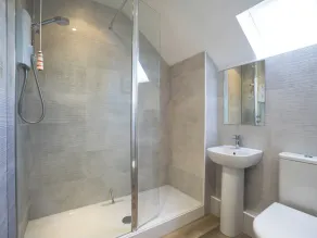 2 bedroom accommodation in Craster - Image 3