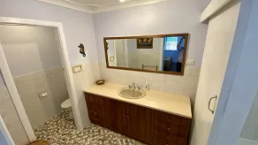 SURF N VISNING 138 Camden Hd Rd Dunbogan - Image 3
