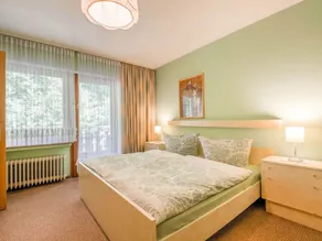 Large Holiday Apartment near Willingen with Private Garden & Terrace - Image 5