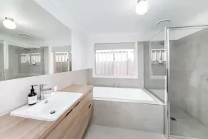 Modern Escape in Quiet Neighbourhood - Image 3
