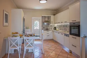 Dina Apartments Argostoli - Image 5