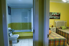 Disconnectsengalicia Paseo Silgar, 4 bedrooms - Image 2