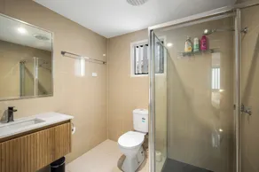 Smart Suites Self Check-in Apartments - Sunnybank Station - Image 3