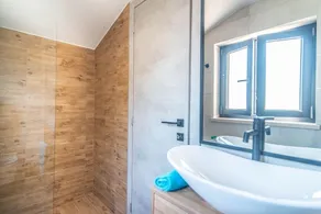 Large Split-Level Villa, A/C, Private Pool, Summer Kitchen - A short walk to Medieval Svetvincenat! - Image 3