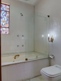 1 suite plus 2 bedrooms plus 2 towels<br>For 8 people - Image 3