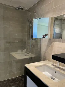 Villa familiale et luxueuse - Image 2