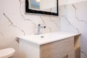 Newly Renovated Negril 2 Bedroom Resort WiFi - A/C - Image 4
