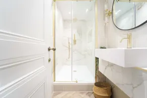 Stylish one bedroom flat on Gordon road - Image 4