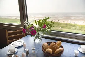 Ferienwohnung mit Maritimer Ausstattung, Seeblick und Schwimmbad - Haus Seehund - Image 4
