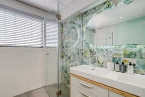Appartement exquis Mouille Point près du parcours de golf Suite sereine - Image 3