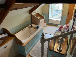 The Hillis Farmhouse - 6 Bed - Sleeps 11 - Pets - Image 2