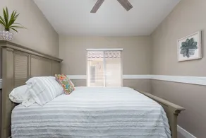 Gated! 3/2 Pool, Bbq, Fire-Table! License #2034087 - Image 3