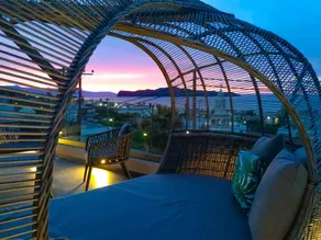 New Lux Villa ★ 200m to beach / restaurant ★ Prv Heated Pool ★ Playground ★ Lift ★ SeaView - Image 5