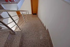 Ferienwohnung mit Klimaanlage und Balkon - Image 2