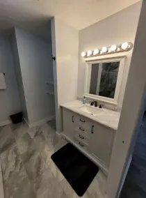 New Bedroom, Kitchen and Bathroom with a Pool - Image 2