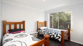 9 Tunbridge Street, Rhyll - Image 5