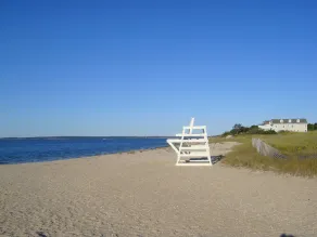 * East Hampton * Luxury Vacation Oasis near the Beach * - Image 3