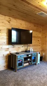 Cub Cabin on Massanutten Resort- Fully Renovated Log Cabin- Hot Tub & Fire Pit - Image 3