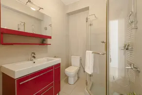 Special villa with beautiful views, pool and tennis court - Image 5