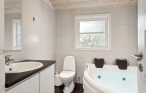 Cozy Home In Otterup With Kitchen - Image 3