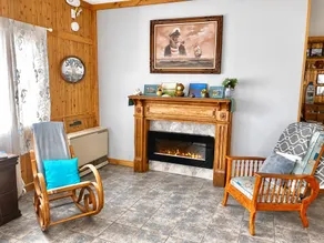 OCEANFRONT - Taunton Bay Escape with 2 Apts & Cottage - sleeps up to 13 people! - Image 2