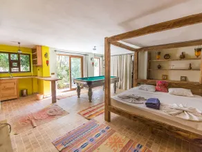 Stunning Villa, Private Heated Pool, Roof Terrace Bar, Pool Table, 200m to beach - Image 3