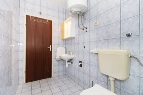 Apartamento vacacional con terraza y barbacoa | Vistas al mar - Image 2