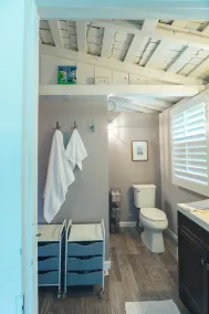 Beautiful Waterfront Home W/ Sleeping Porch on the Neuse River, outdoor shower. - Image 4