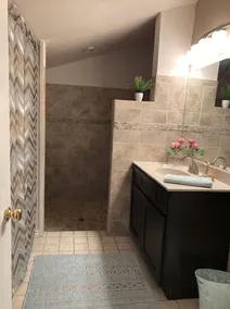Beautiful Mountain Vacation Rental - Image 4