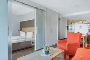 Ruhige, Schöne Wohnung in Strandnähe mit Sauna und Balkon mit Blick ins Grüne - Image 5