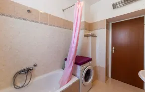 Cozy home in Labin with kitchen - Image 3