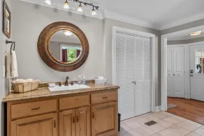Escape to the countryside with the Farmhouse at Carmels Landing! - Image 5