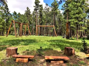 Luxurious Cabin within exclusive Hidden Meadow Ranch - Image 2