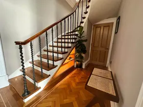 Luxury 5 bedroom stay in the heart of the West End - Image 3