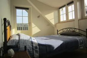 Lovely Cottage near Lake in Well - Image 4
